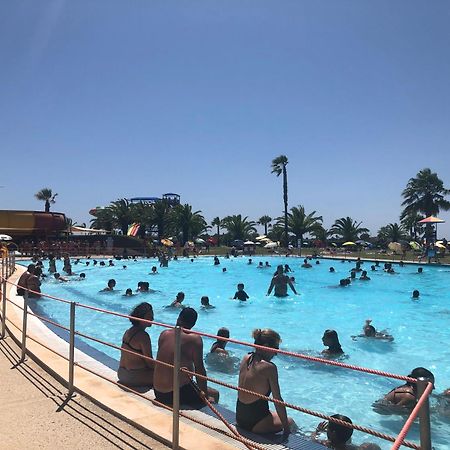 Luxury Two Br Pool View Beach Side Apartment At Algarve'S Longest Beach Armação de Pêra المظهر الخارجي الصورة