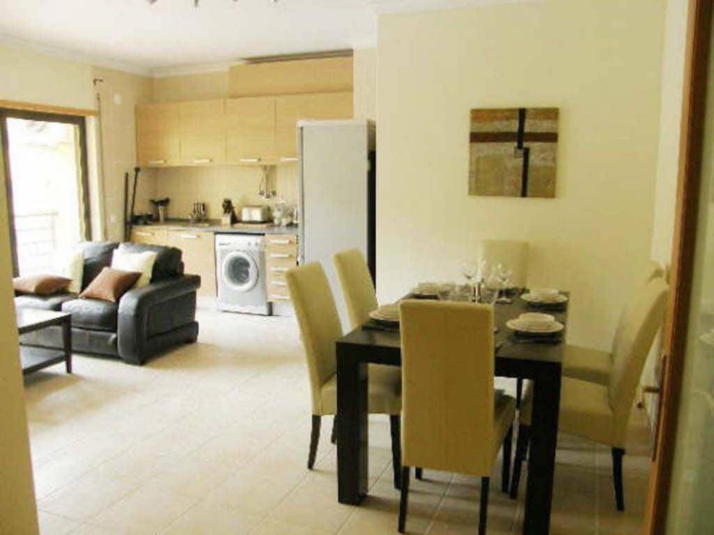 Luxury Two Br Pool View Beach Side Apartment At Algarve'S Longest Beach Armação de Pêra المظهر الخارجي الصورة